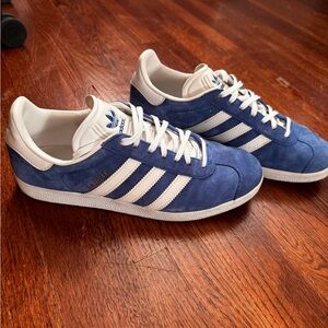 Adidas Men's Royal Blue and White Sneakers